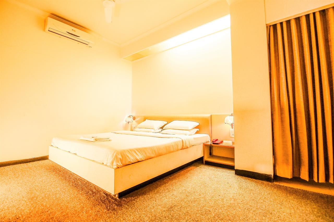 Karād Hotel Sangam מראה חיצוני תמונה